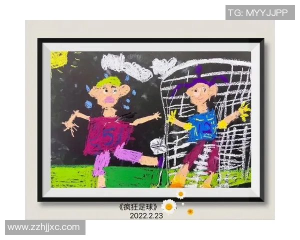 铅笔画技艺再现足球明星风采 细致勾勒球场英姿